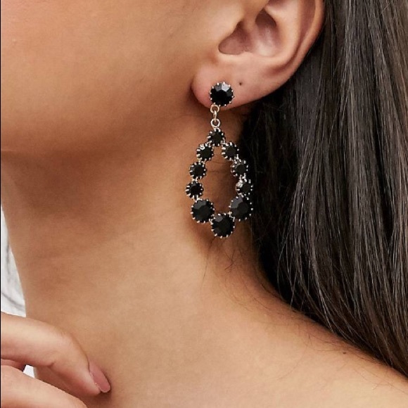 krystal london Jewelry - HOST PICK x 2 💕 Krystal London Swarovski Earrings
